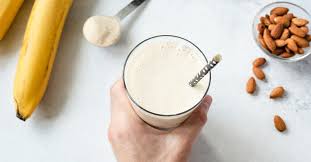 Skim milk, whole milk, 2% milk, soy milk, chocolate milk, etc. Bananas With Milk A Great Combination Or Bad Idea