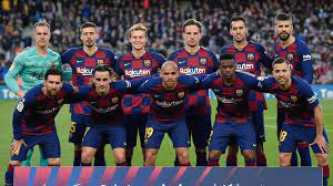 No to the super league! read a banner draped on the fence around camp nou. Corona Krise Fc Barcelona Kurzt Den Stars Das Gehalt Kicker