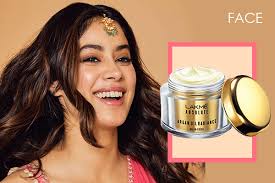 janhvi kapoor s fresh makeup look