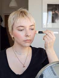 dewy and rosy look with eco makeup
