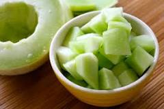 Can you eat unripe honeydew melon?