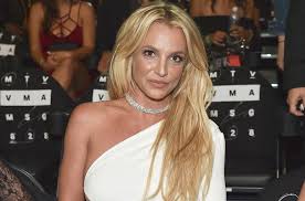 britney spears 2016 mtv vmas makeup