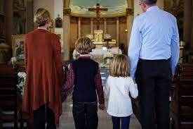 Shalom, renungan hari ini bersama romo agustinus. Bacaan Injil Dan Renungan Katolik Kamis 20 Mei 2021 Renungan Harian Katolik