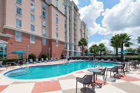 hotels with free breakfast in orlando