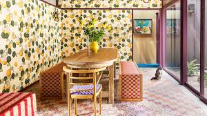 23 mesmerizing wallpapered rooms from