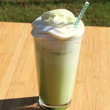 delicious matcha green tea frappuccino