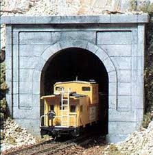 It may also be penalized or lacking valuable inbound links. Tunnelportale H0 Gebaude Spur H0 Rd Hobby Modellbahnen