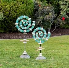 Recycled Glass Spiral Garden Stand With