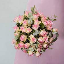 bouquet tuileries des roses dès 34 90