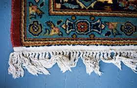 how to clean fringe on an oriental rug