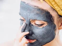 how to make a charcoal face mask at