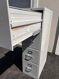 hon 4 drawer filing cabinet