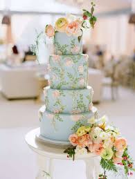wedding cake etiquette questions answered