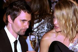 But as kate hudson and matt bellamy demonstrate, spending the day together as a modern family can be an amicable affair if it isn't taken too seriously. Kate Hudson Muse S Matthew Bellamy Expecting A Baby Billboard