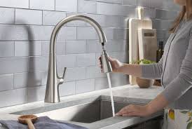 kitchen faucet with sprayer benefits