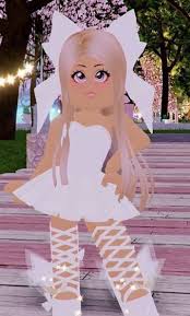 Cute tumblr wallpaper iphone wallpaper tumblr aesthetic pretty wallpapers cool avatars free avatars roblox guy play roblox avatar picture roblox animation 9qzxe's profile 9qzxe is one of the millions creating and exploring the endless possibilities of roblox. Roblox Girl Wallpaper Wallpaper Sun