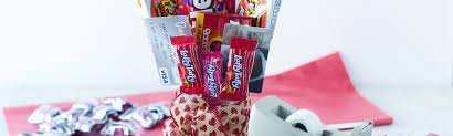 gift card and candy bar bouquet kroger