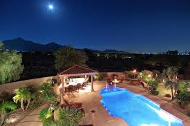 swimming pools in scottsdale homes