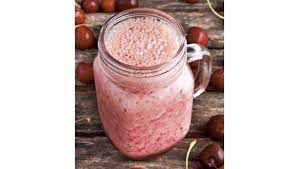 Creamy strawberry almond milk smoothie recipe. 8 Best Smoothies For People With Diabetes Thediabetescouncil Com