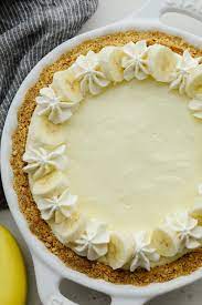 https://therecipecritic.com/banana-cream-cheesecake/ gambar png