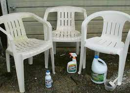 white plastic chairs
