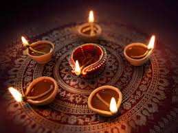 Presents are given and delicious holiday food is prepared and exchanged. Happy Diwali 2020 Quotes Wishes Messages 10 Quotes Messages Wishes That Beautifully Depicts The Festival