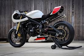 a rennsport inspired street triple 675