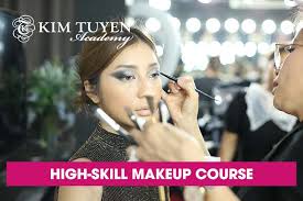 high skill makeup course