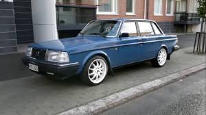 Like the volvo 140 series (1966 to 1974), from which it was developed, it was designed by jan wilsgaard. Volvo 240 Youtube