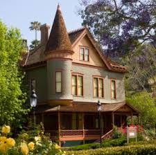 best paint colors for older historic homes