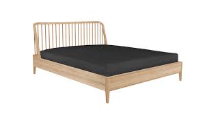 Oak Spindle Bed With Slats Us Queen
