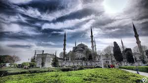 9 مساجد في إسطنبول ينبغي أن تزورها (بالصور)