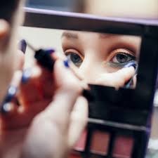 the clic eye makeup tricks that