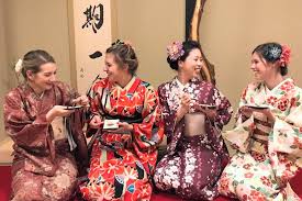 kimono in kyoto maikoya kioto on
