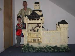 construire un château pour les playmobils