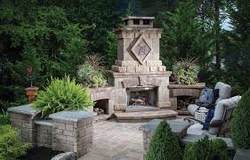 45 Beautiful Outdoor Fireplace Ideas