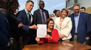 Wallethub shows the threshold for filing a lawsuit in michigan after an accident includes serious injury, permanent disfigurement or death. Gov Whitmer Signs New Auto Insurance Law That Could Significantly Lower Premiums
