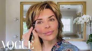 lisa rinna s guide to ageless skin and