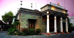 Bahkan, lanjut dia, disepanjang perjalanan menuju taman petekan, pihaknya mencatat apa saja yang harus dibenahi agar wisatawan dapat menikmati. 9 Wisata Museum Terbaik Di Surabaya Tokopedia Blog