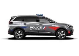 A compact mpv until 2016, and a crossover suv from 2017. La Police Nationale Choisit Des Peugeot 5008