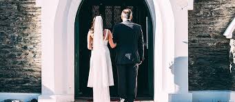 The average wedding photographer cost is around $2000. Church Wedding Prices Today The Guide In 2021 Wedding Forward