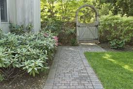 Landscaping Ideas For Side Yards