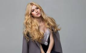 Anne hathaway is an american film, television and stage actress and singer. Download Wallpapers Katherine Mcnamara American Actress 4k Photoshoot Young Blonde Young Stars For Desktop Free Pictures For Desktop Free