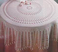 crochet nappe ronde arabesques