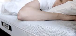 Daher sind generell etwas härtere matratzen für bauchschläfer die bessere wahl. Bauchschlaferkissen Schicker Trend Ohne Nutzen Bett1 De