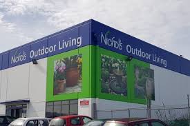 outdoor living centre sdy signs dunedin