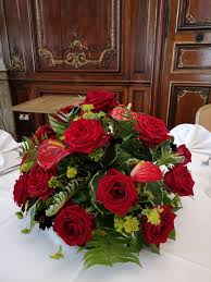 Roses Table Centerpiece Or