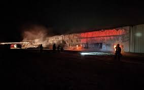 fire destroys carpet warehouse