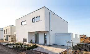 Auf dem 120m langen bauwerk befinden sich 32 häuser mit schmucken fachwerkfassaden. Verkauf Unseres Musterhauses Im Baugebiet Ringelberg In Erfurt