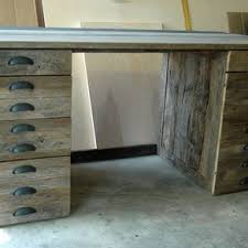 Through a variety of stain colors, apply one coat with a cloth and wipe excess away in even, straight motions (avoid swirling the cloth). Reclaimed Wood Desks Barnwood Desks Custommade Com